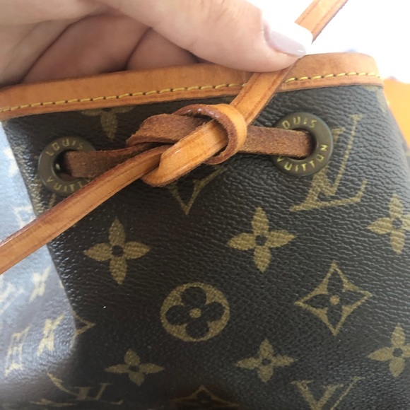 *LOUIS VUITTON MONTSOURIS BACKPACK* w/ new straps - Picture 11 of 16